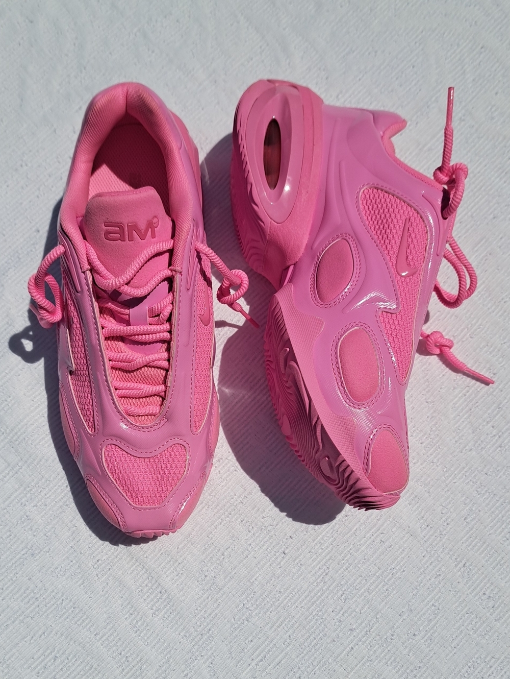 Nike AIR MAX Muse Athletic Shoes Hot Pink 7 Style FV1920-602 New without box